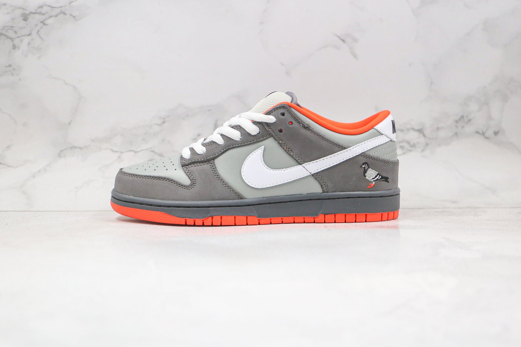 Nike SB Dunk Low Staple NYC Pigeon