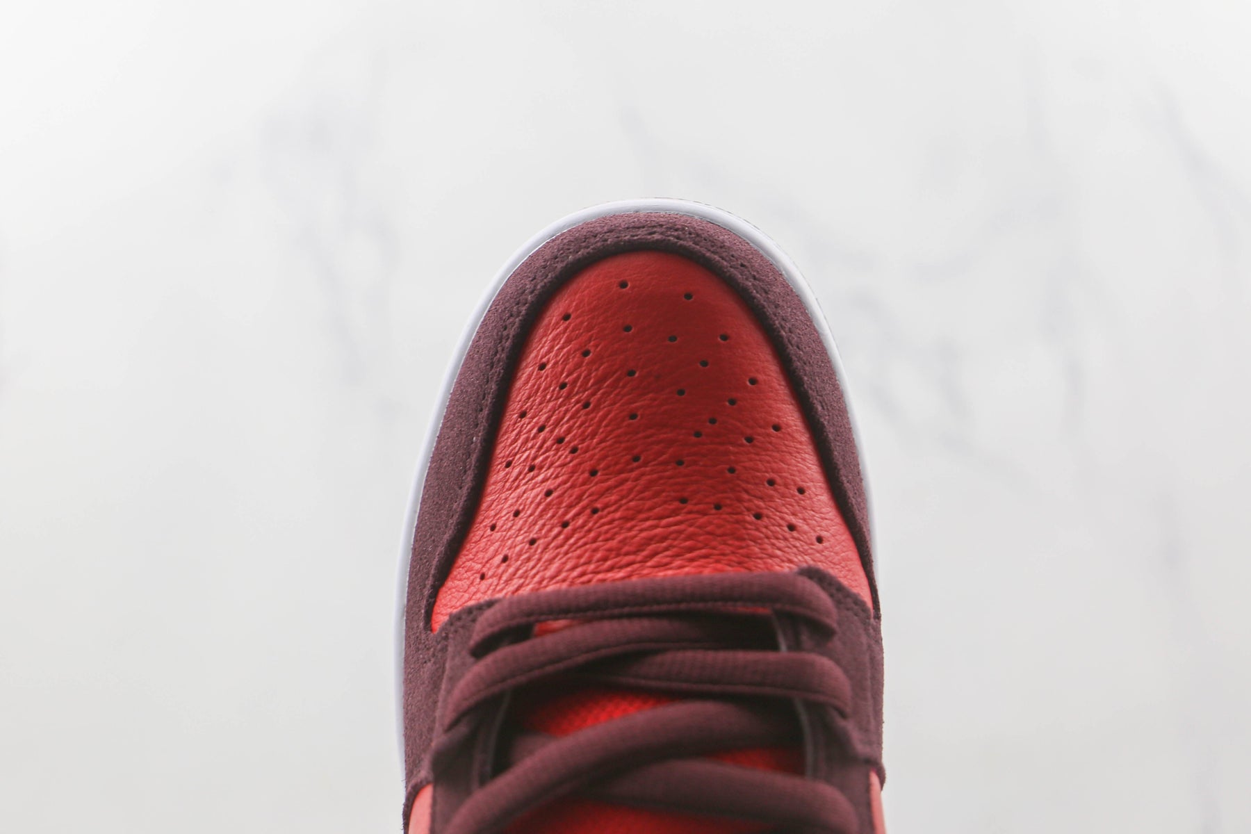 Nike SB Dunk Low Cherry