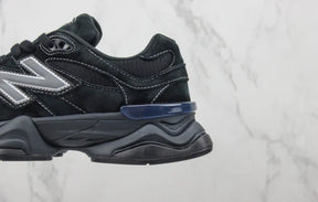 New Balance 9060 Triple Black