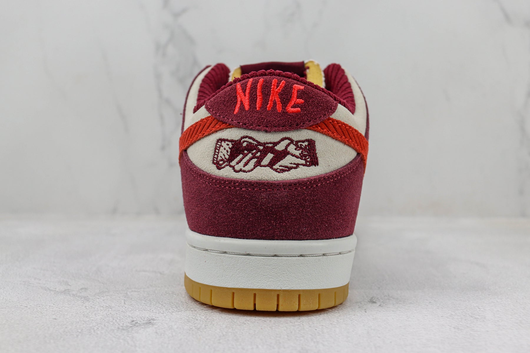 Nike SB Dunk Low Skate Like a Girl