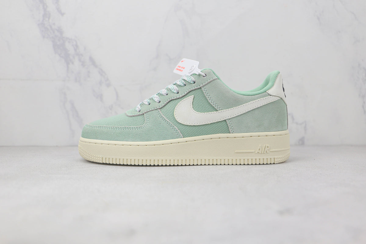 Nike Air Force 1 Low ‘07 LV8 Certified Fresh Enamel Green