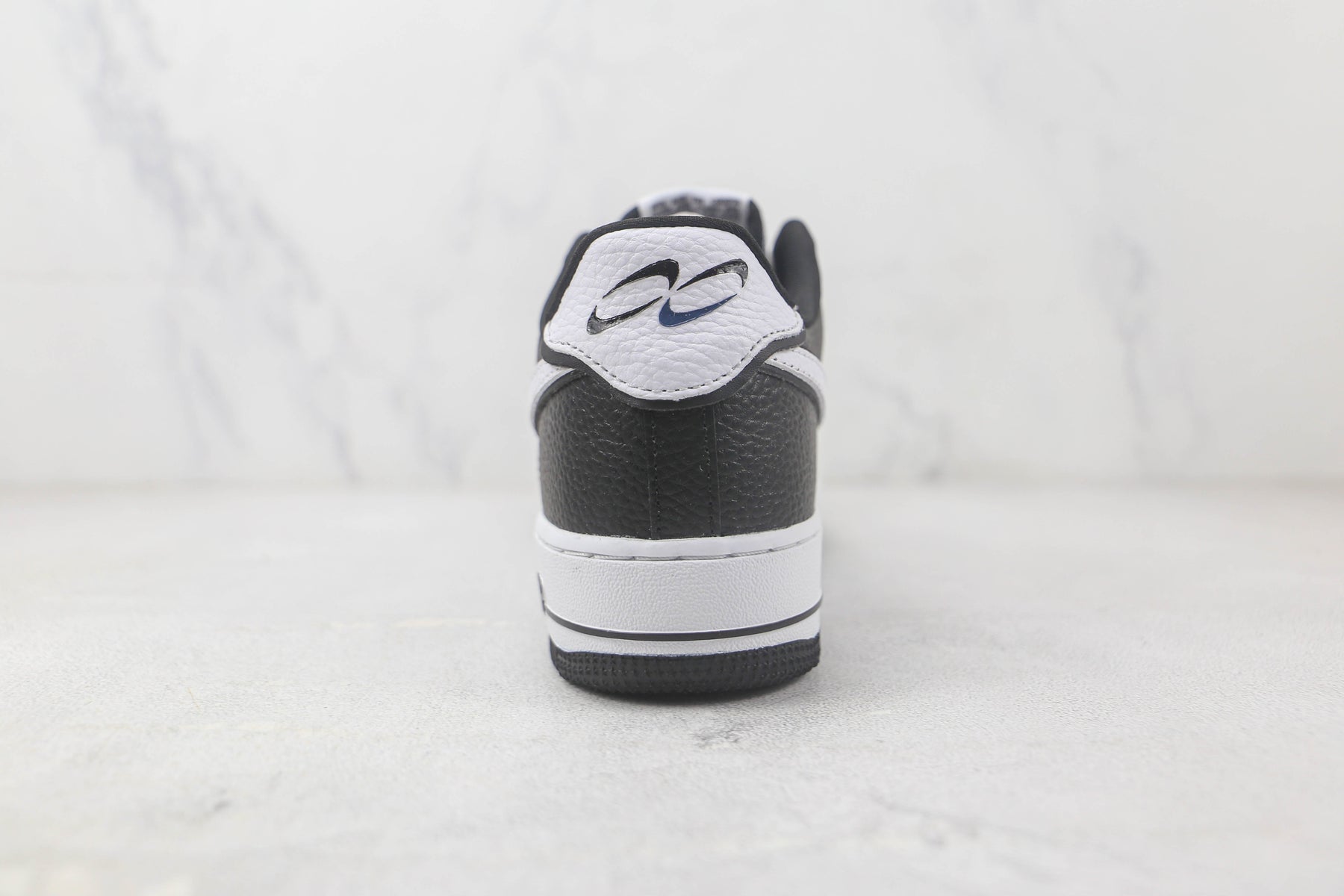 Nike Air Force 1 Panda